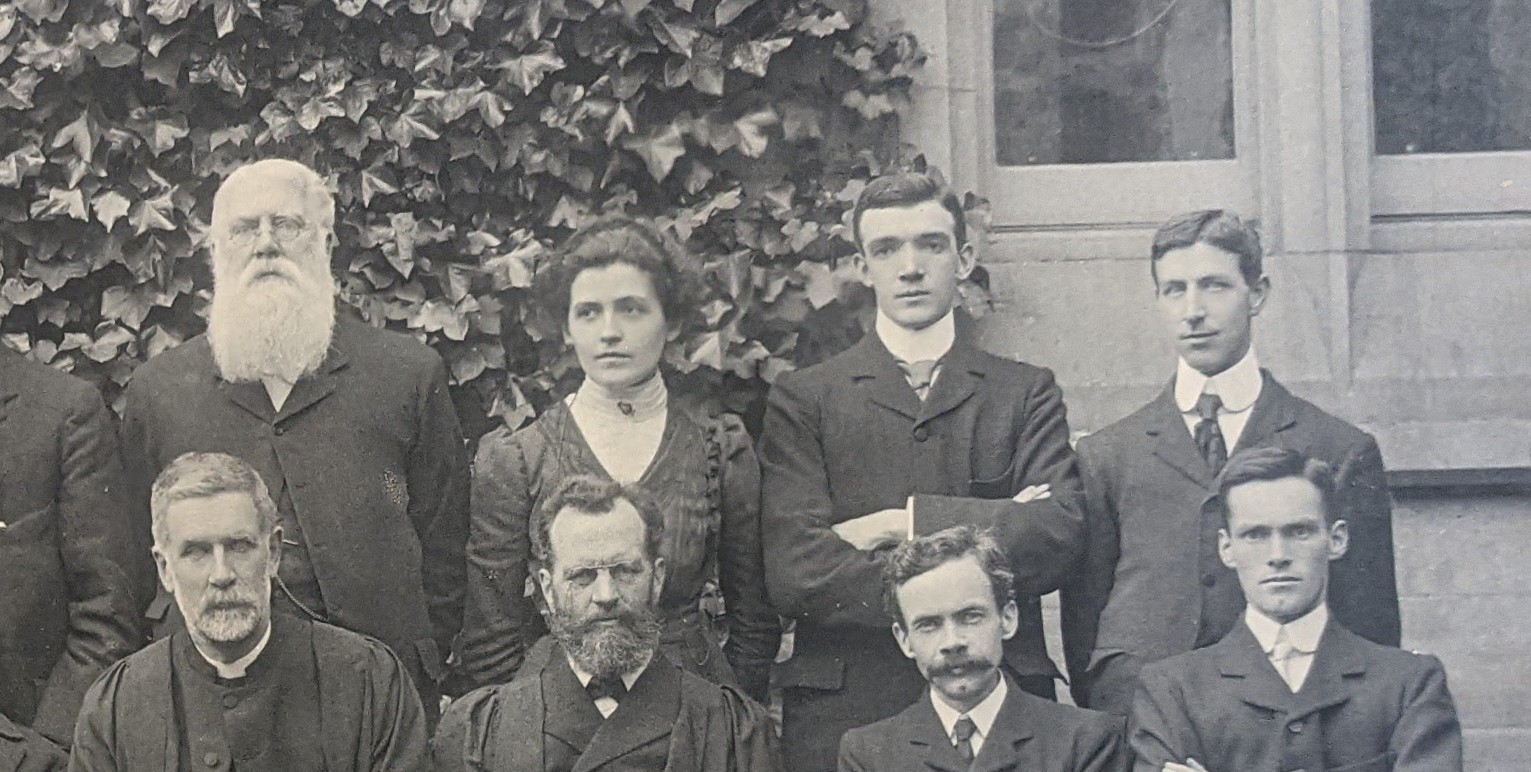 Women who made (Harris) Manchester College Harris Manchester College