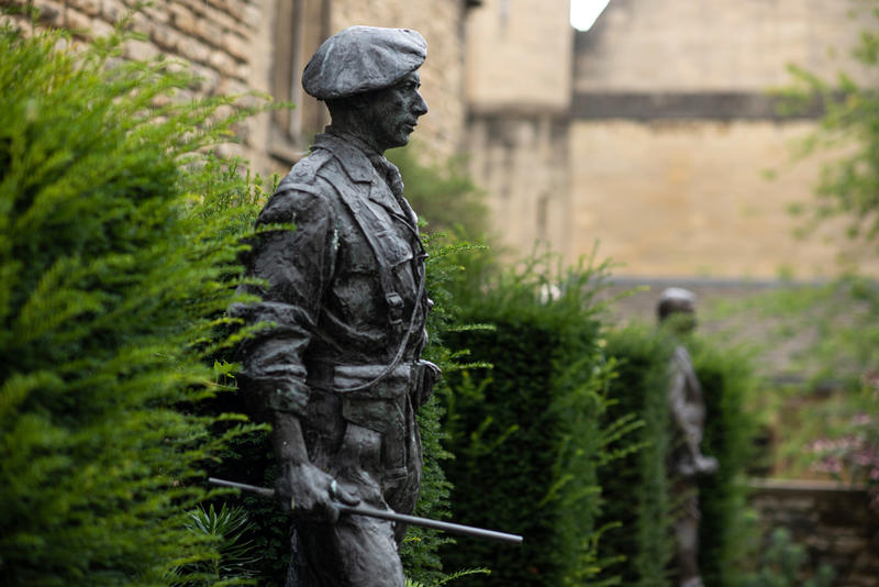 A statue of a man in military uniform