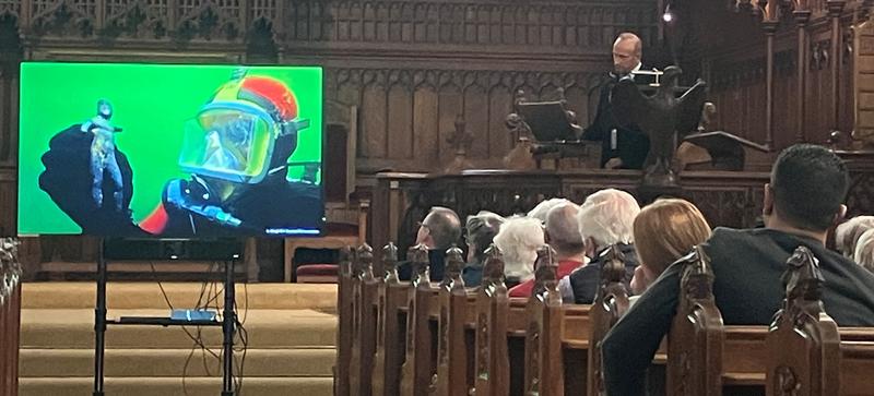 Franck Goddio delivering a lecture in the HMC Chapel