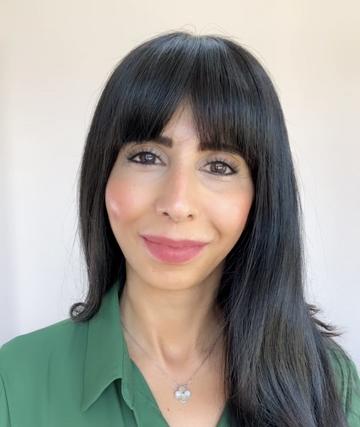 Headshot of a young woman