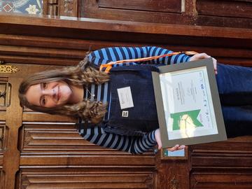 Elizabeth Histed with Keith Fletcher Award for Outstanding Academic Achievement