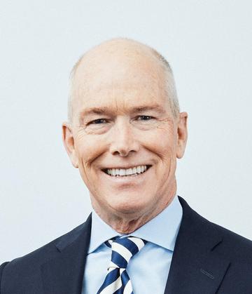 Headshot of Dr Robert Maloney