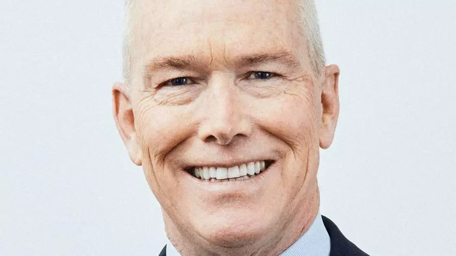 Headshot of Dr Robert Maloney