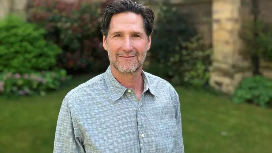 Mike Chessler headshot