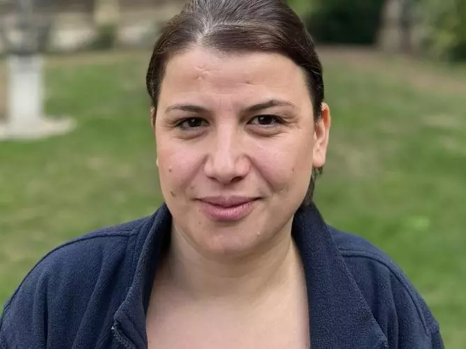 Headshot of Trendelina Lama